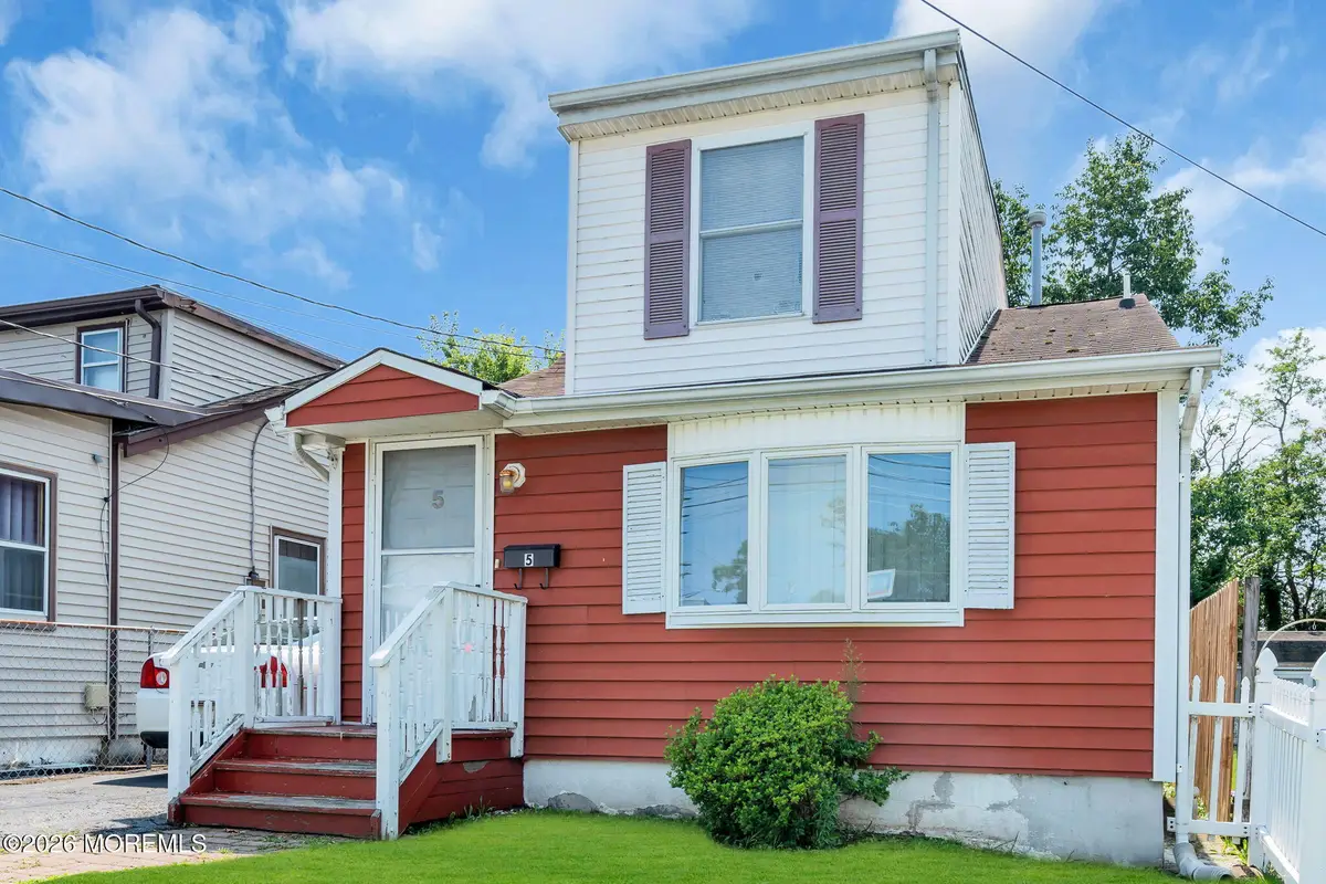 5 Summerfield Avenue, South Amboy, NJ 08879 - #1