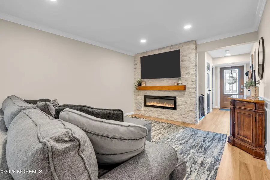 6 Swallow Lane #1000, Howell, NJ 07731 - #3