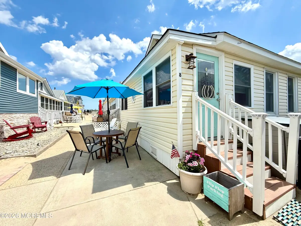 8 Brunswick Place, Point Pleasant Beach, NJ 08742 - #1