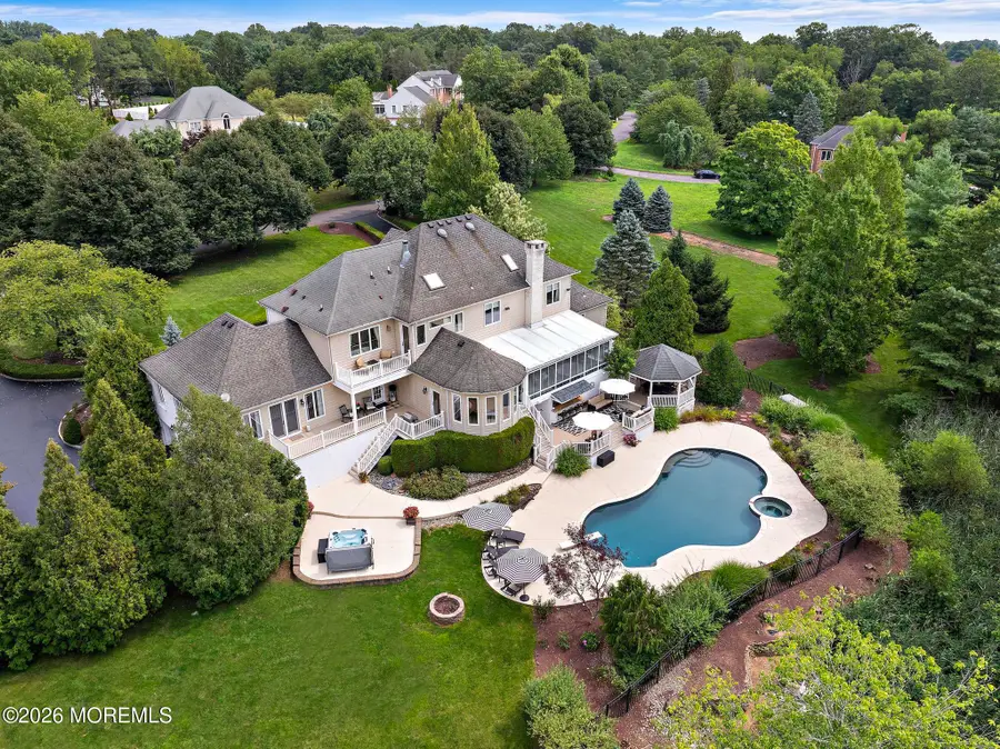 7 Twin Lakes Drive, Manalapan, NJ 07726 - #3