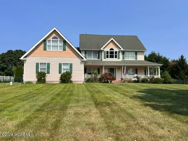 1827 Regina Court, Toms River, NJ 08755