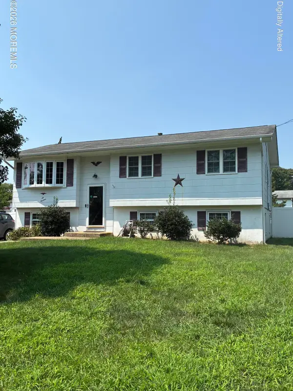 614 Vaughn Avenue, Toms River, NJ 08753