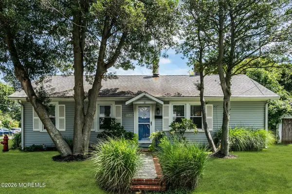 2240 Philadelphia Avenue, Wall, NJ 08736