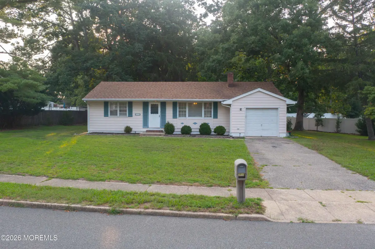 826 Bartlett Place, Toms River, NJ 08753 - #1