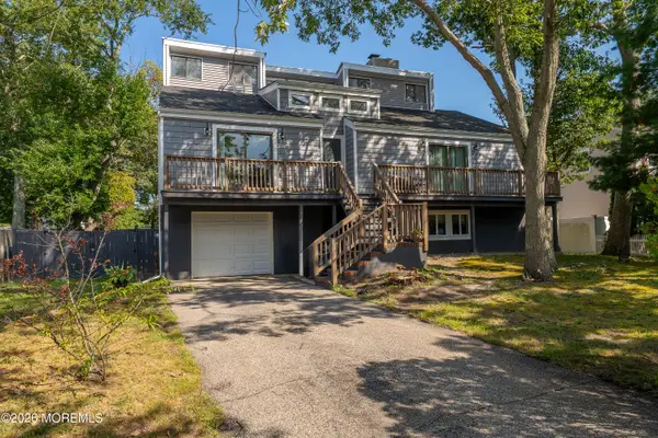 130 Mello Lane, Toms River, NJ 08753
