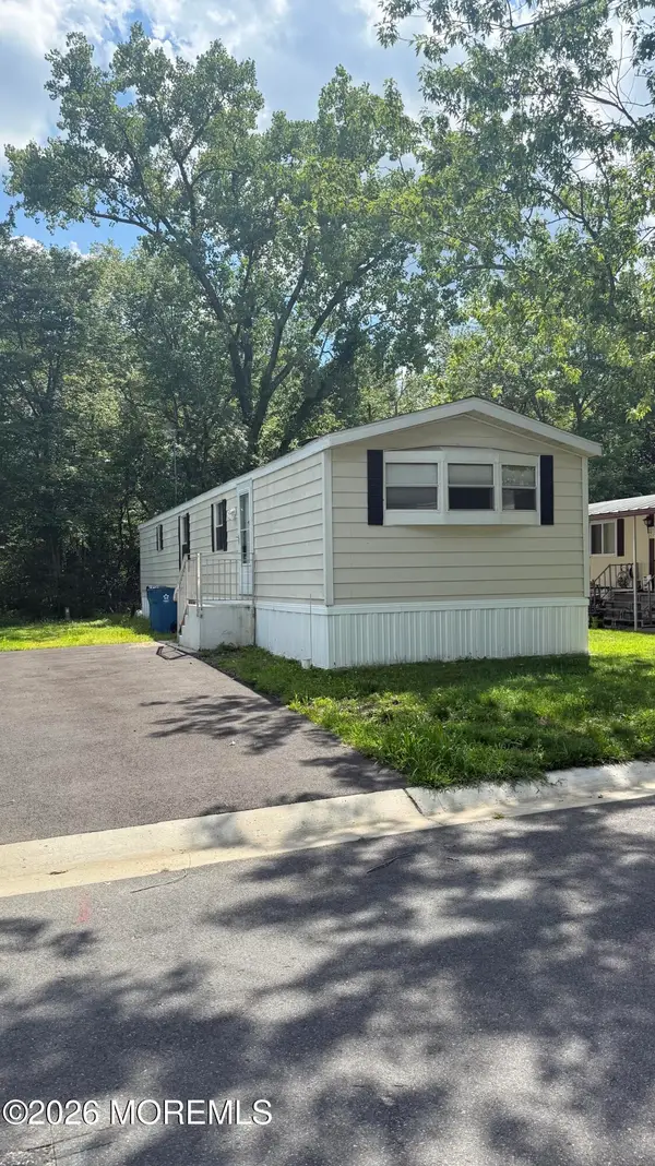 78 Antonia Drive, Jackson, NJ 08527
