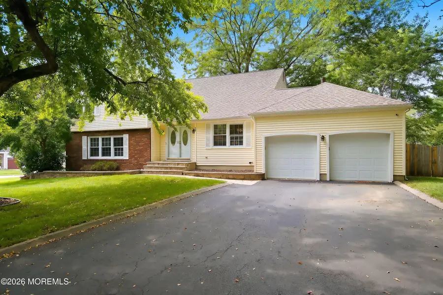 14 Bridle Way, Marlboro, NJ 07746 - #3