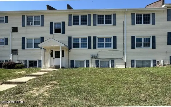 192 Sawmill Road #B, Brick, NJ 08724