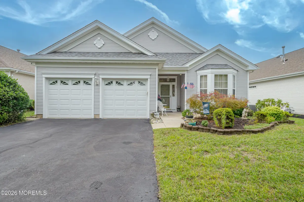 37 Pembrooke Way, Galloway, NJ 08205 - #1