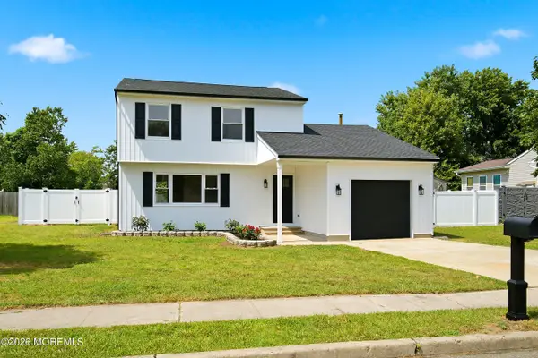 14 Cumberland Drive, Brick, NJ 08723