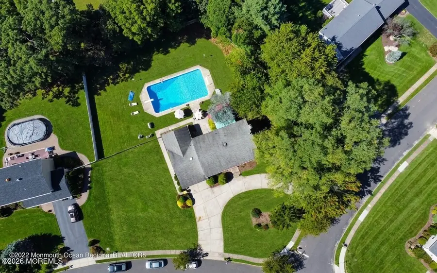 7 Porsche Drive, Matawan, NJ 07747 - #3