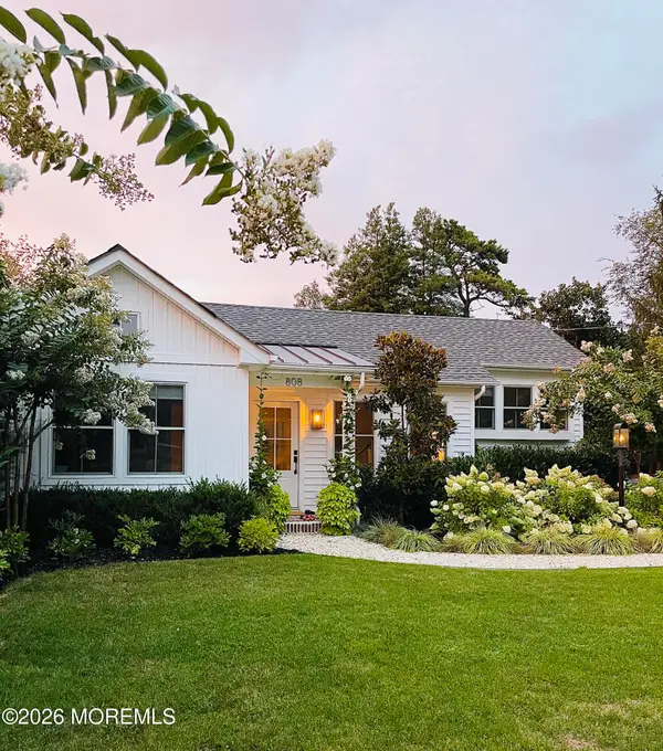 808 Oak Road, Brielle, NJ 08730