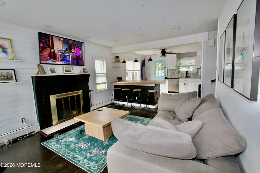 5 Park Place, Shark River Hills, NJ 07753 - #3