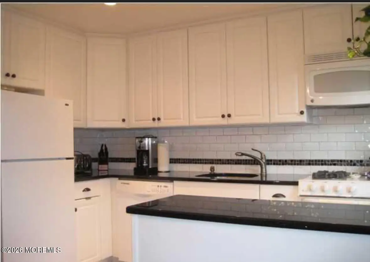 139 Manor Drive #1305, Red Bank, NJ 07701 - #1
