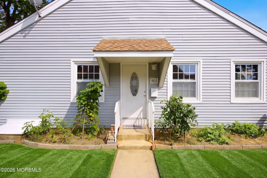 96 Halls Croft Road #D, Freehold, NJ 07728 - #3