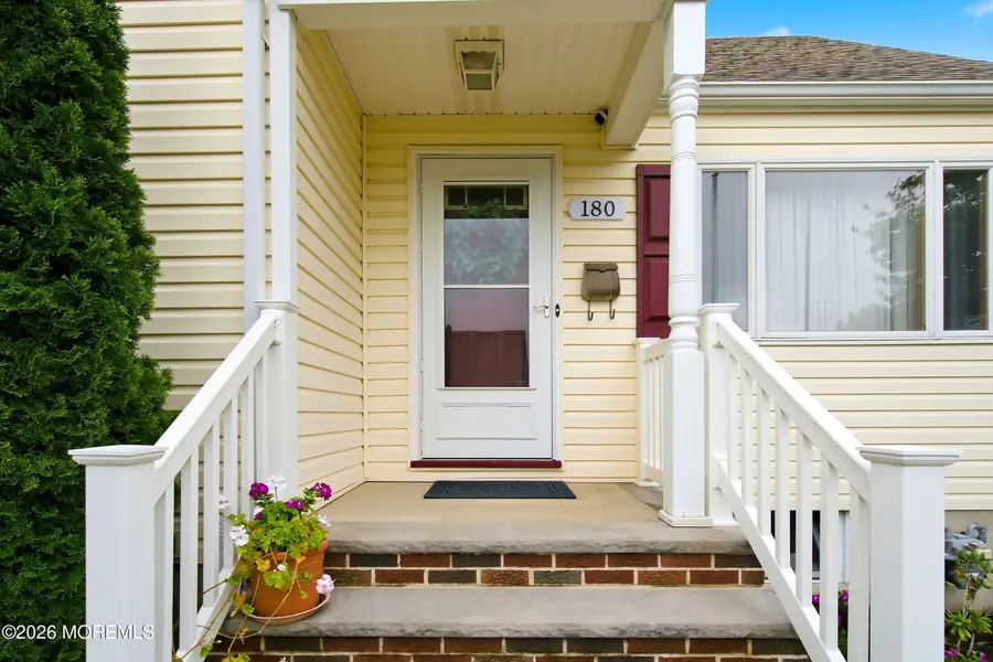 180 Gabriel Terrace, South Amboy, NJ 08879 - #3
