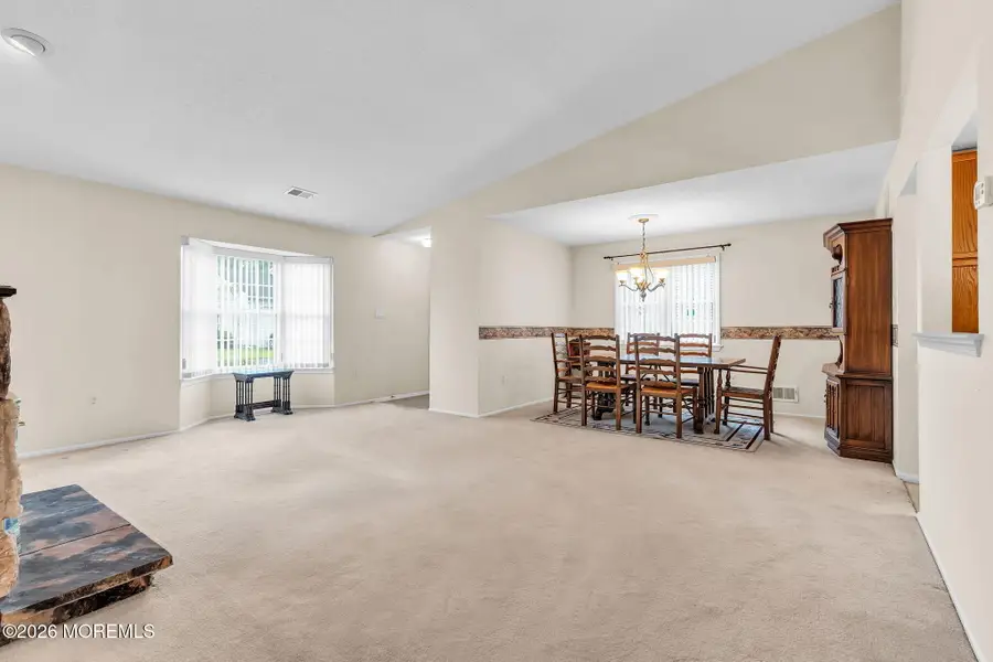 3 Ivy Ridge Close, Freehold, NJ 07728 - #2