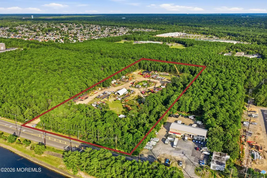 2500 Ridgeway Boulevard, Manchester, NJ 08759 - #2