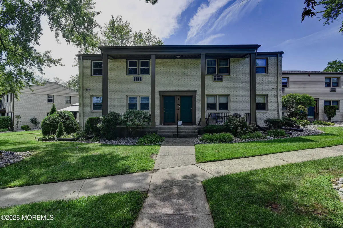 500 Cliffwood Avenue #D2, Matawan, NJ 07747 - #1