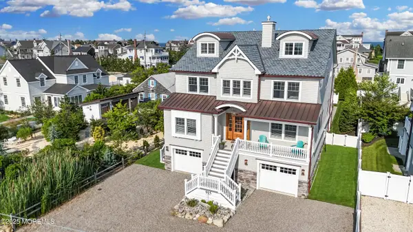 915 Barnegat Lane, Mantoloking, NJ 08738