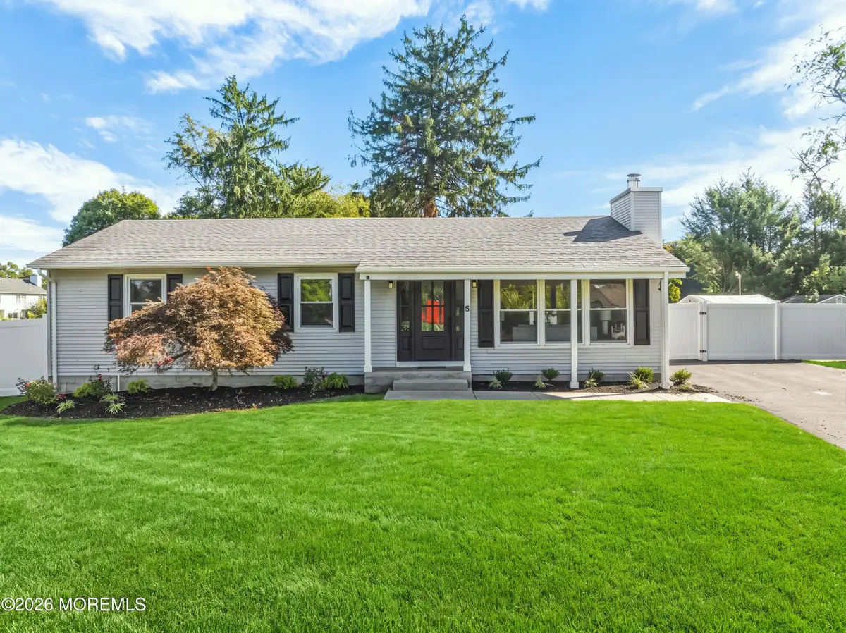 5 Wilbur Drive, Allentown, NJ 08501 - #1