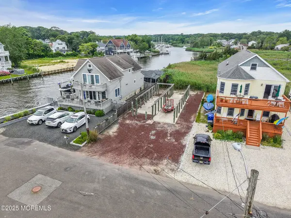 603 Riverside Drive, Toms River, NJ 08753