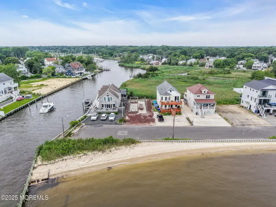 603 Riverside Drive, Toms River, NJ 08753 - #2