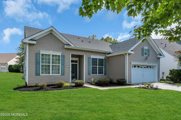 7 Estuary Court, Barnegat, NJ 08005