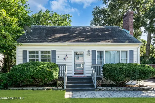 126 Long Branch Avenue, Ocean Gate, NJ 08740