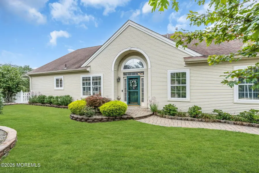 6 Avalon Court, Manchester, NJ 08759 - #3