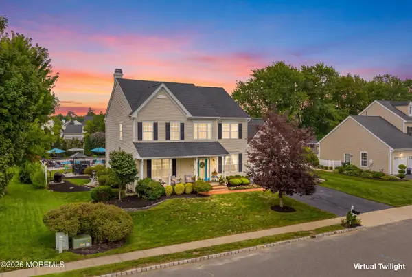 31 Woodstown Drive, Freehold, NJ 07728