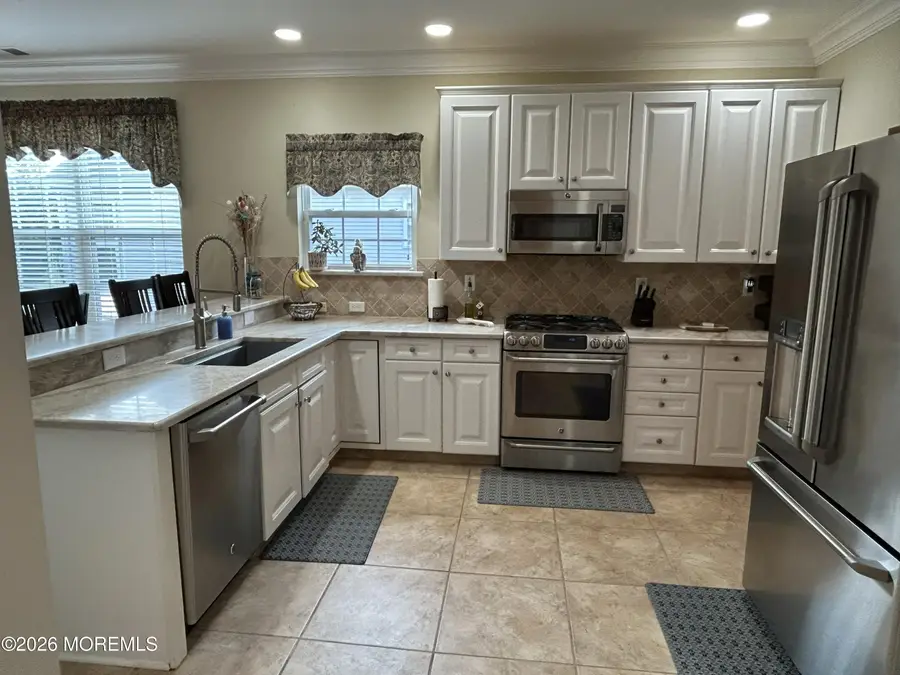 4 Mayflower Court, Allentown, NJ 08501 - #3
