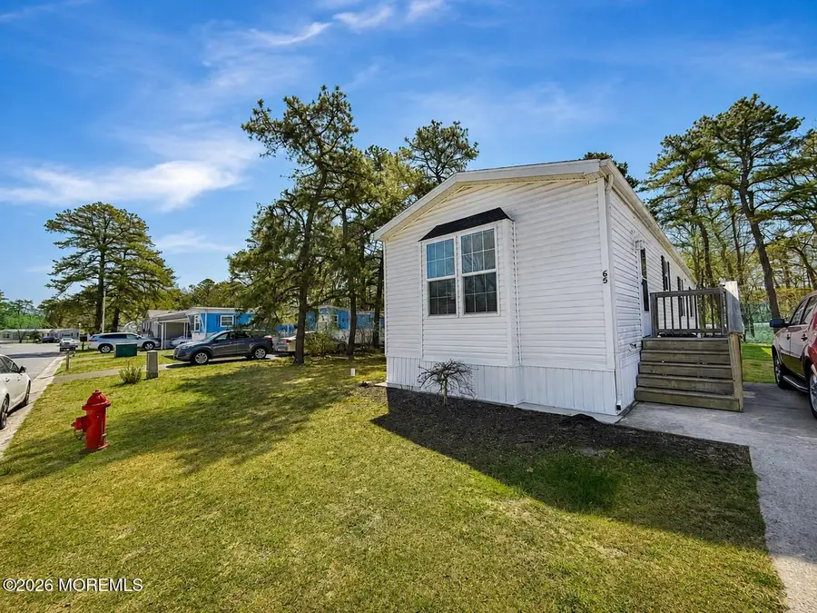 65 Woodchuck Parkway, Whiting, NJ 08759 - #2