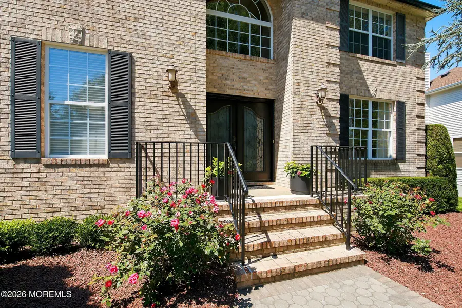 26 Goshawk Court, Morganville, NJ 07751 - #3
