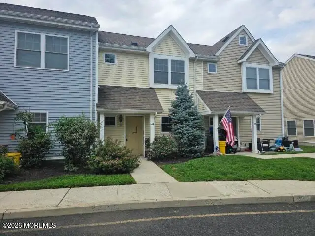 24 Cedar Crossing #16, Red Bank, NJ 07701 - #1
