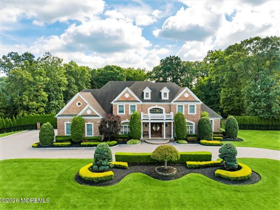 8 Blueberry Hill, Marlboro, NJ 07746 - #2