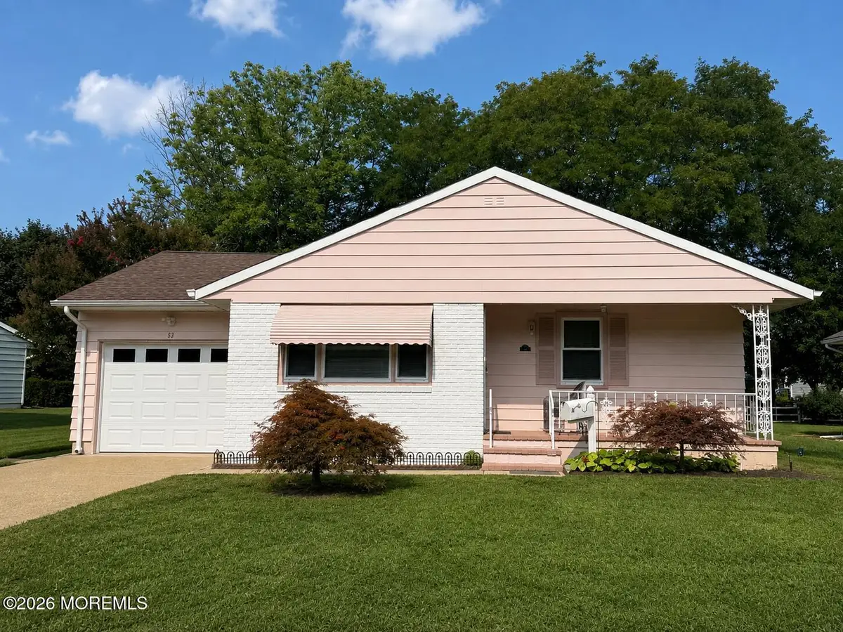53 Golden Glow Circus, Toms River, NJ 08755 - #1