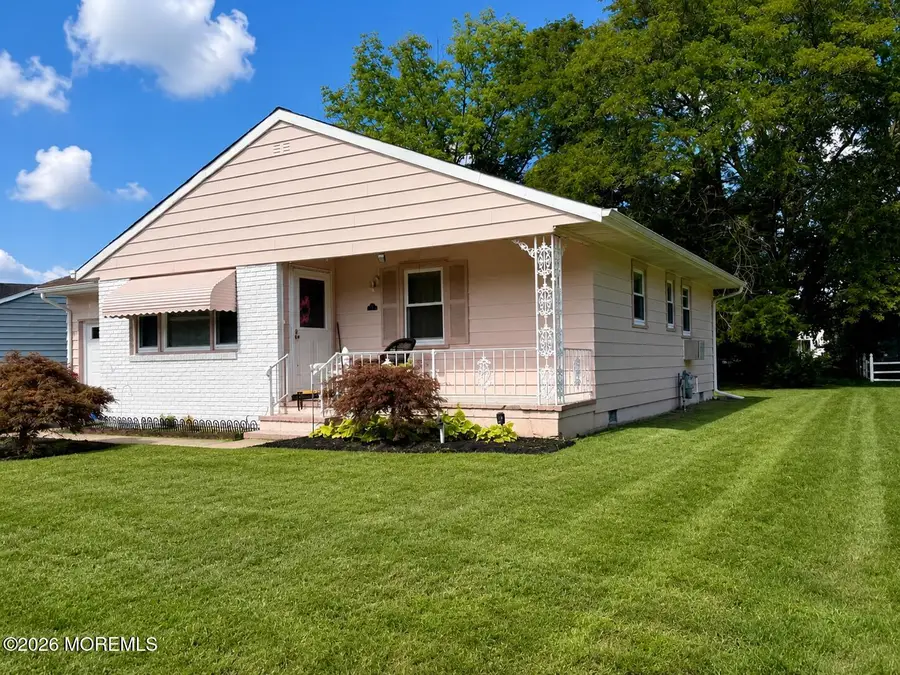 53 Golden Glow Circus, Toms River, NJ 08755 - #2