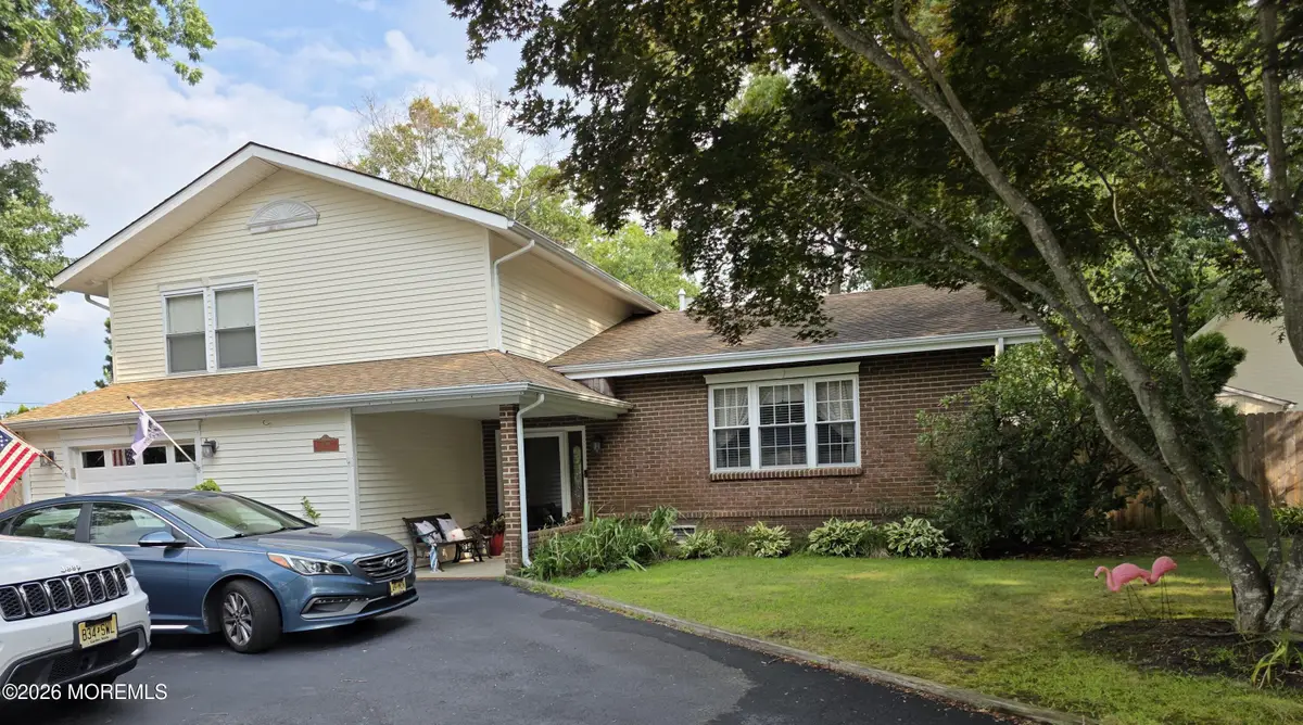 100 Reel Avenue, Manahawkin, NJ 08050 - #1