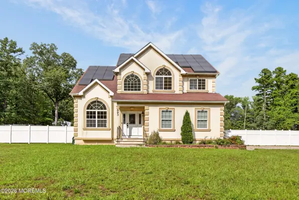 893 Lakehurst Avenue, Jackson, NJ 08527