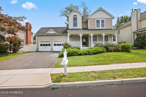 4 Claire Court, Matawan, NJ 07747