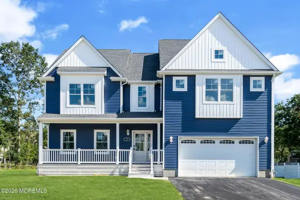 7 Potters Court, Bayville, NJ 08721
