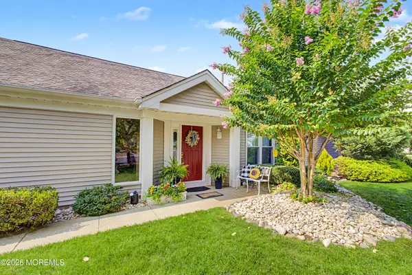 1652 Wisteria Court, Toms River, NJ 08755