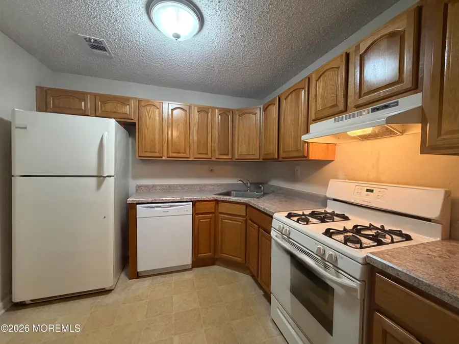 164 Frontier Way, Tinton Falls, NJ 07753 - #2