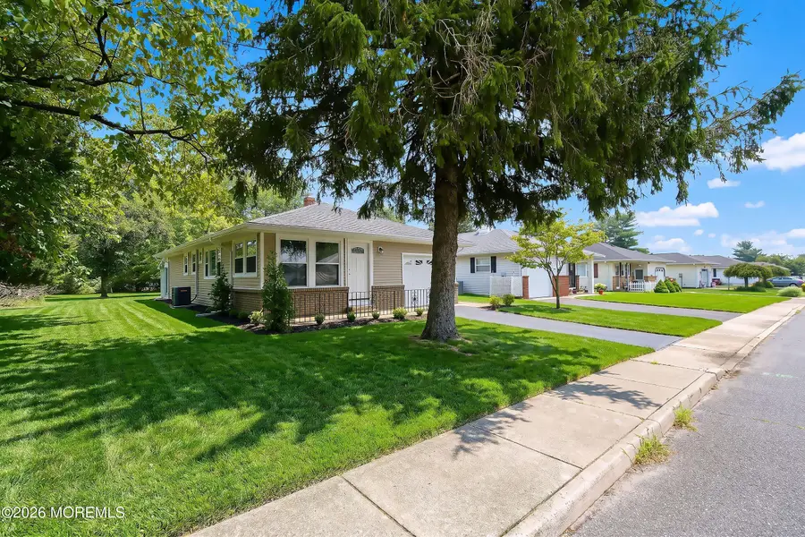 549 Jamaica Boulevard, Toms River, NJ 08757 - #2