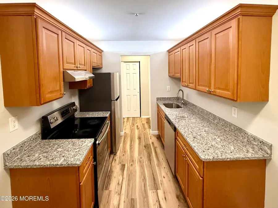 67 Overlook Way #H, Manalapan, NJ 07726 - #2