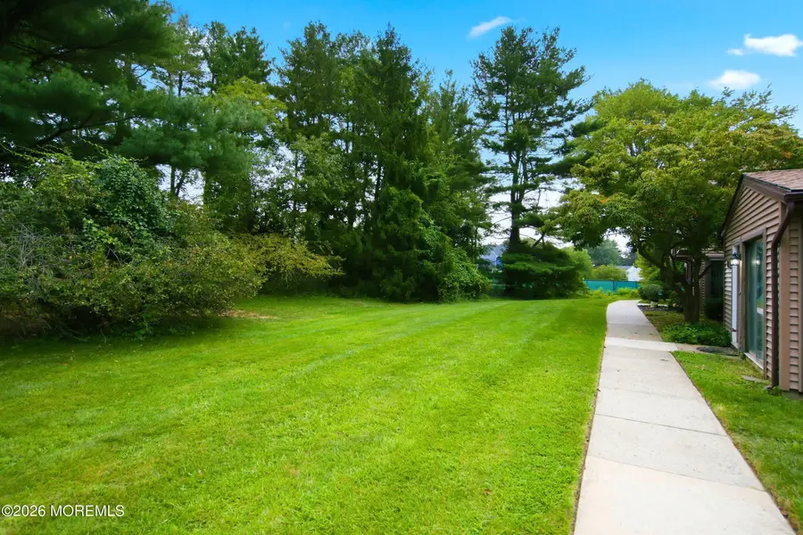 112 Manchester Court, Red Bank, NJ 07701 - #3