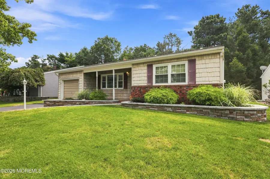 42 Castleton Drive, Toms River, NJ 08757 - #2