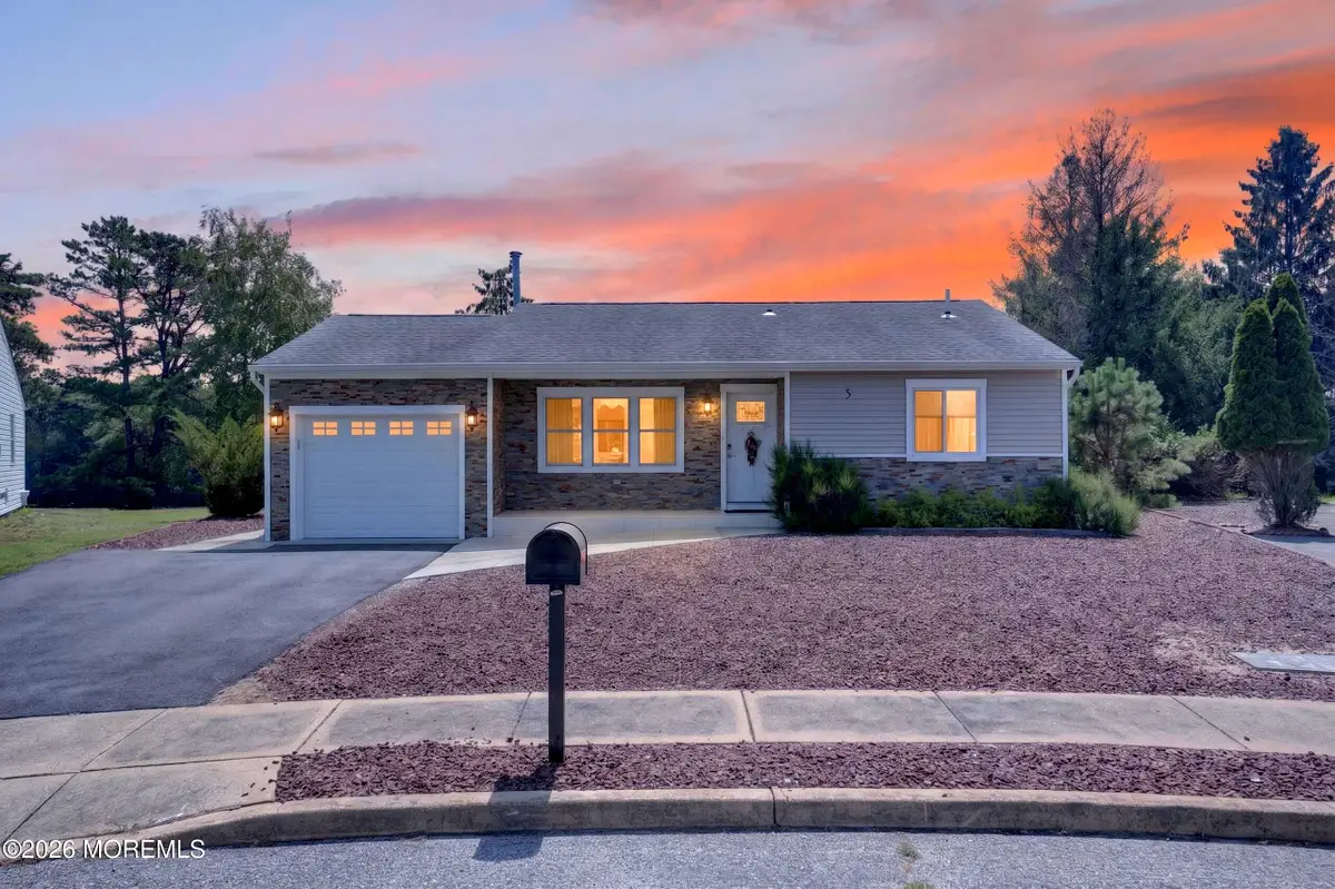 5 Shaw Court, Toms River, NJ 08757 - #1