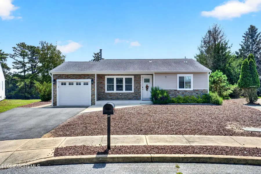 5 Shaw Court, Toms River, NJ 08757 - #2